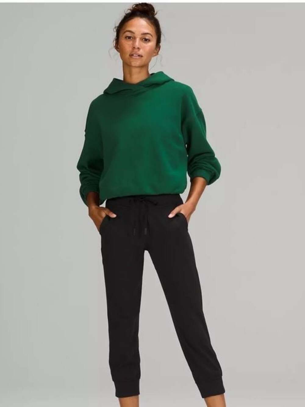 Lululemon Ready to Rulu Jogger Crop in Black